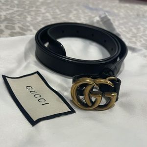 Gucci GG leather belt with dust bag